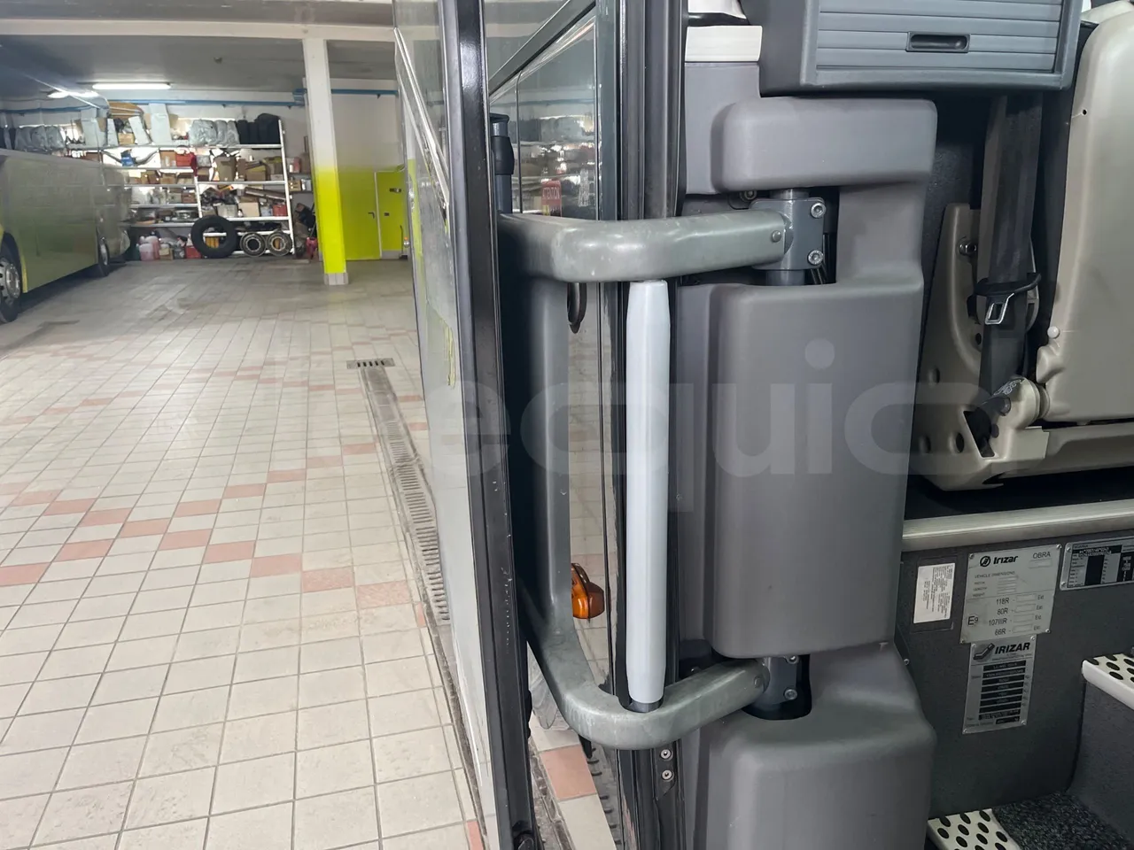 Irizar i6 12.37 - EUR6 - 331kW - 12.200m - door mechanism photo