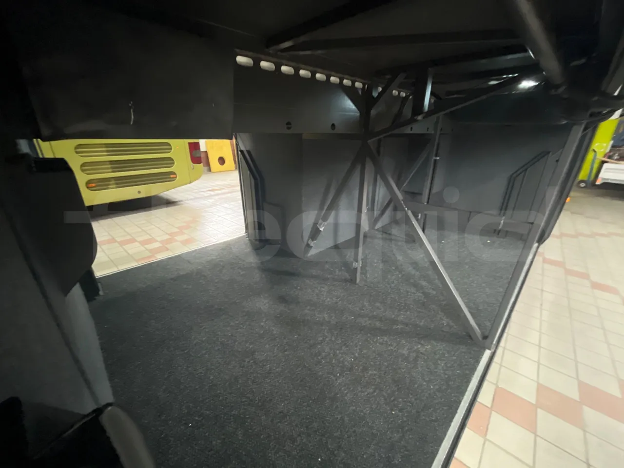 Irizar i6 12.37 - EUR6 - 331kW - 12.200m - internal frame rust check