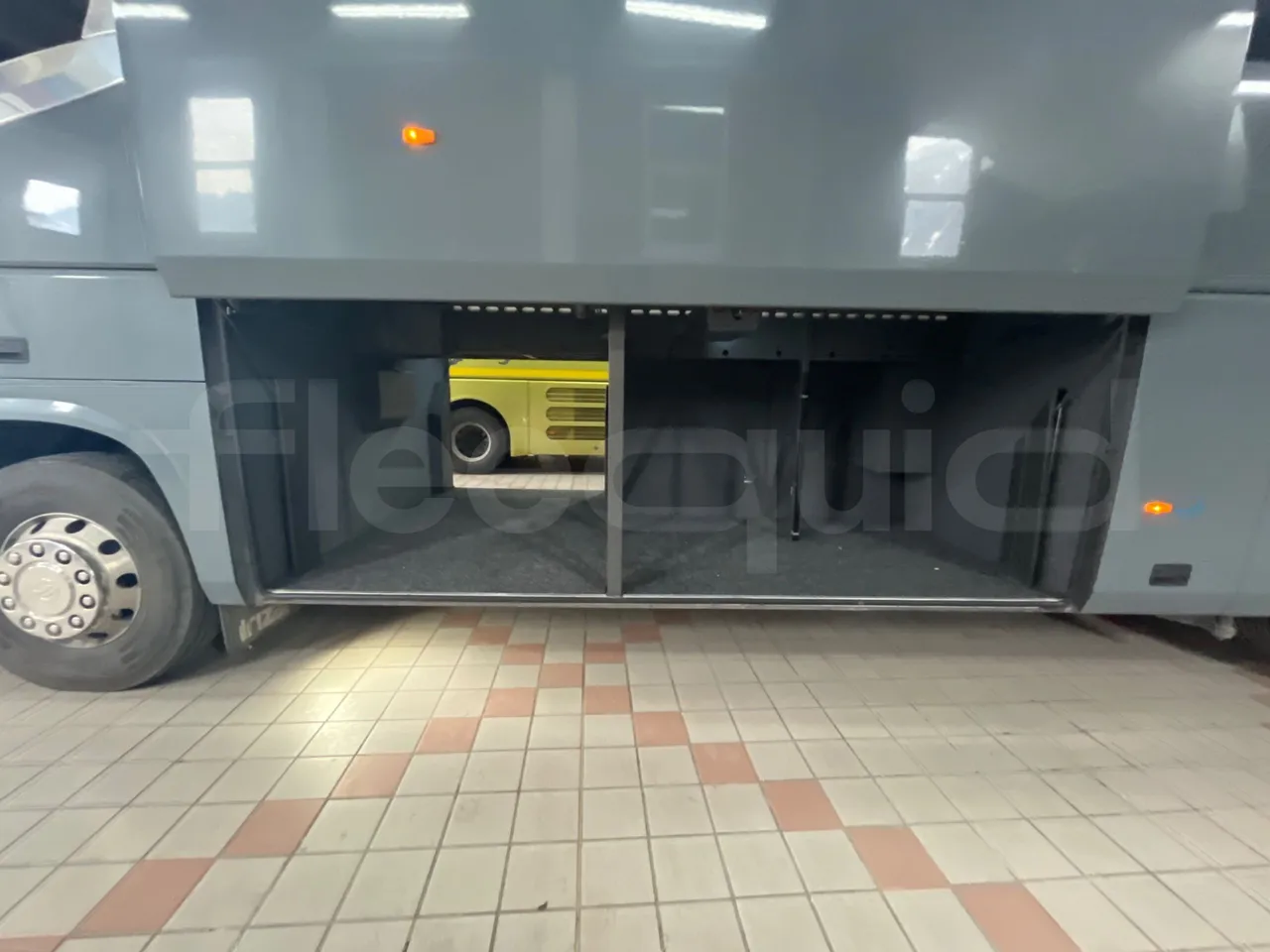 Irizar i6 12.37 - EUR6 - 331kW - 12.200m - luggage rack photo