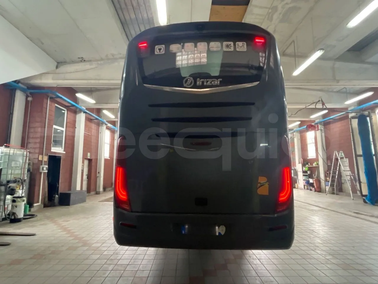 Irizar i6 12.37 - EUR6 - 331kW - 12.200m - rear hatch closed