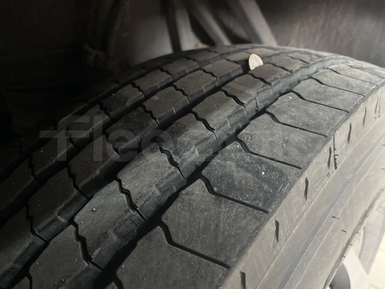 Irizar i6 12.37 - EUR6 - 331kW - 12.200m - front left tire measurements