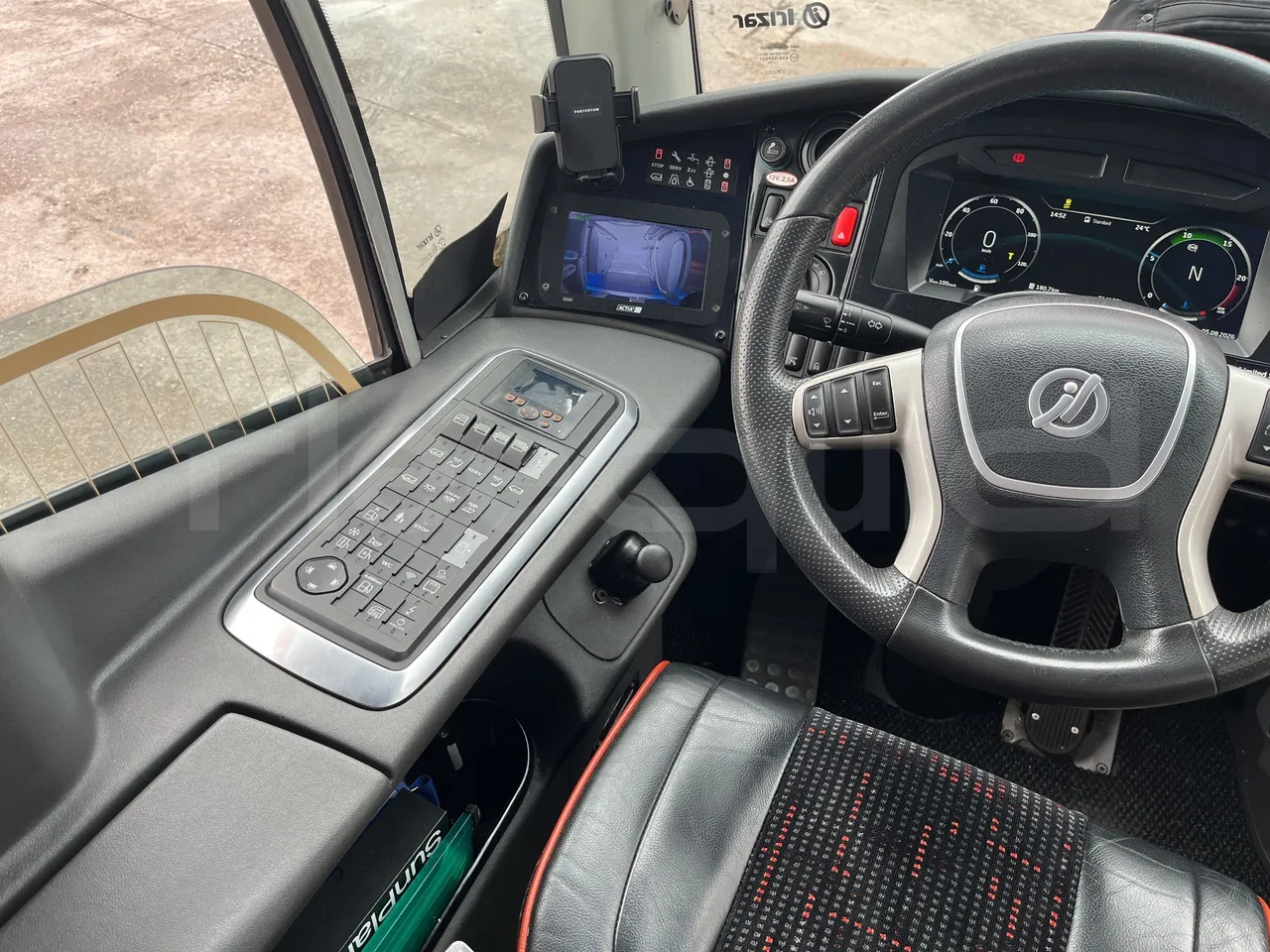 Irizar i6s - Onboard Device 1