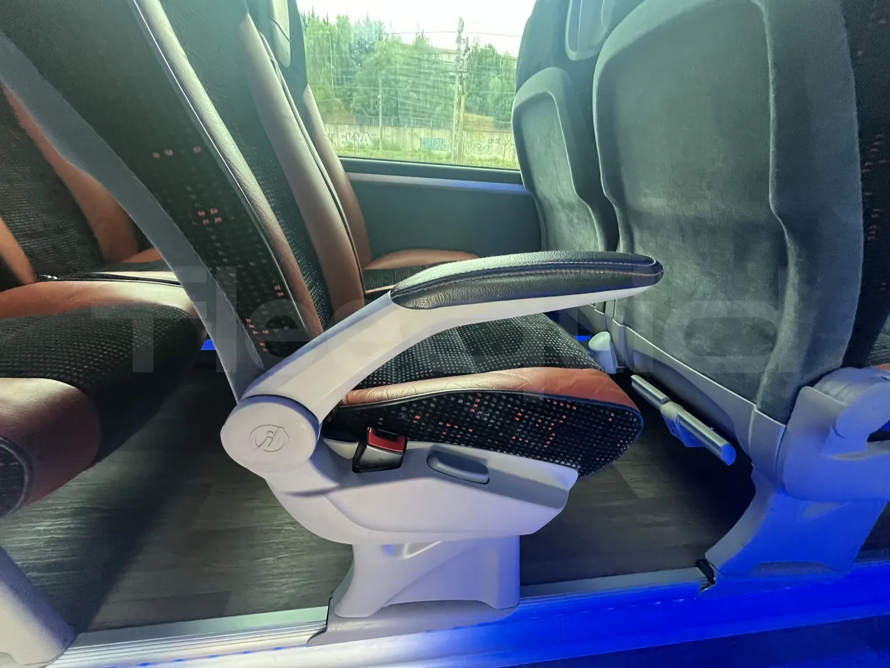 Irizar i6s - Armrest