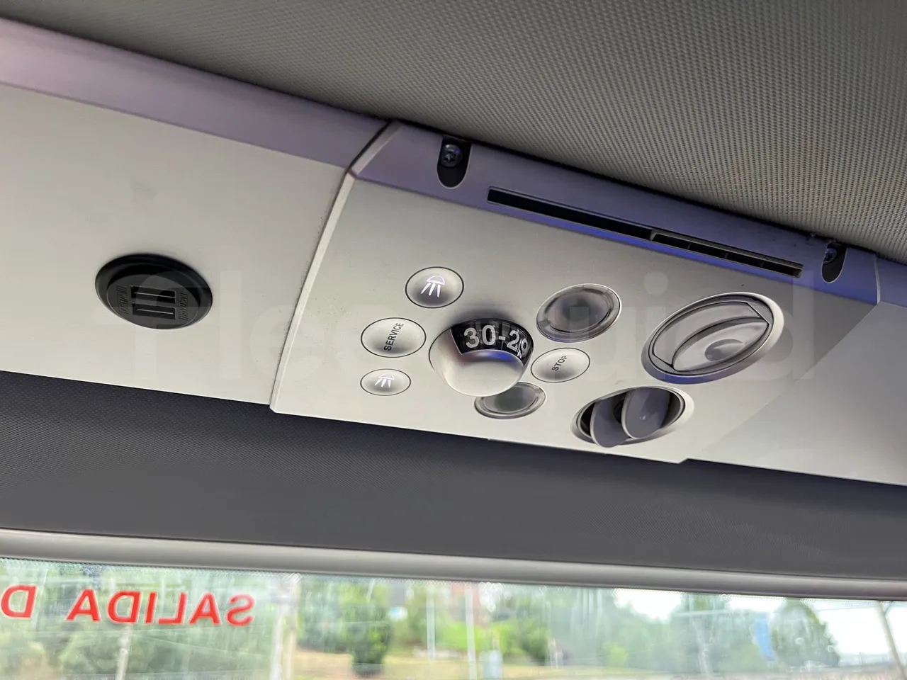 Irizar i6s - Usb Charging