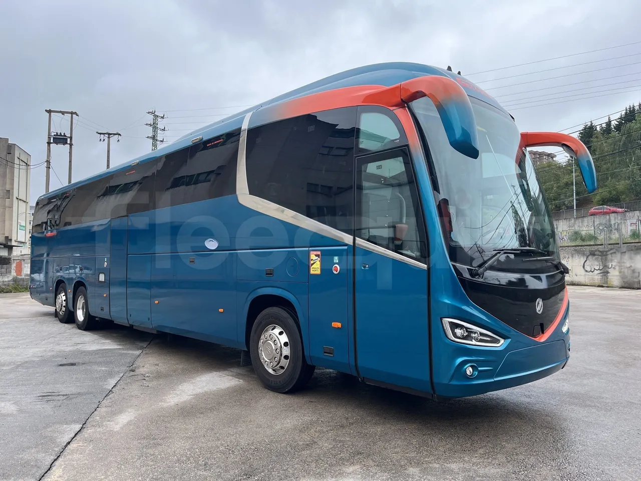 Irizar i6s - Base cover photo