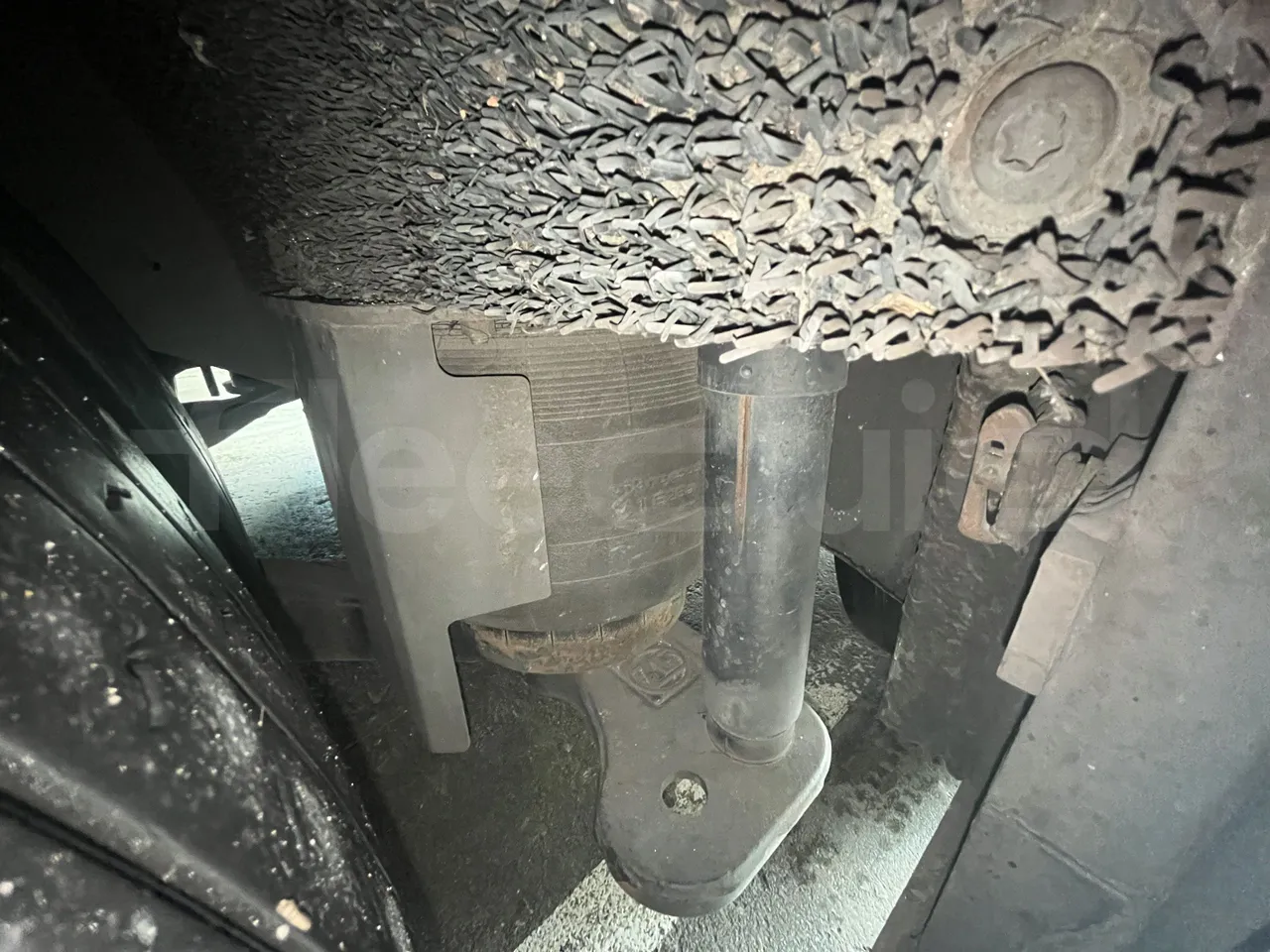 Irizar i6s - Second Axle Discs Right Side