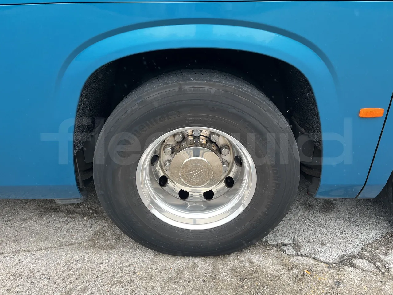 Irizar i6s - Second Axle Left Side: Tyre Size