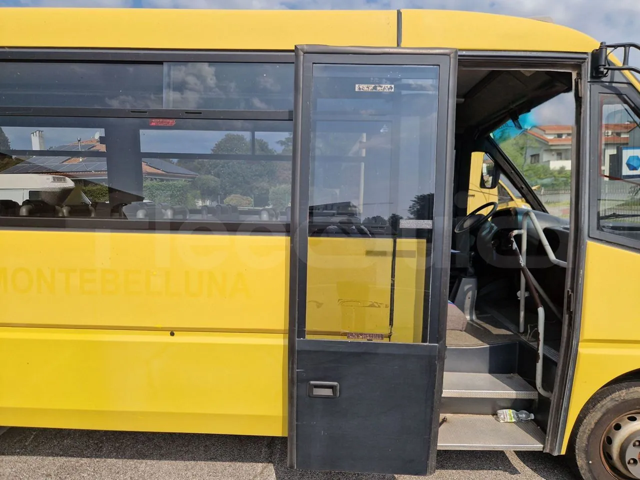 Iveco Cacciamali 65C15/70-EUR3 -107 Kw - 7,92 Mt - front door 2 open