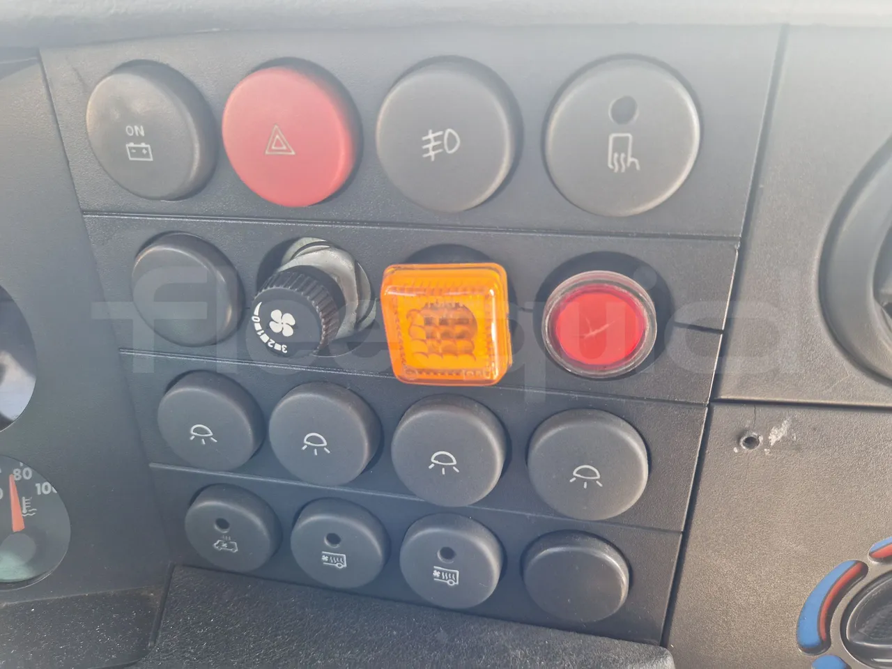 Iveco Cacciamali 65C15/70-EUR3 -107 Kw - 7,92 Mt - onboard devices 2