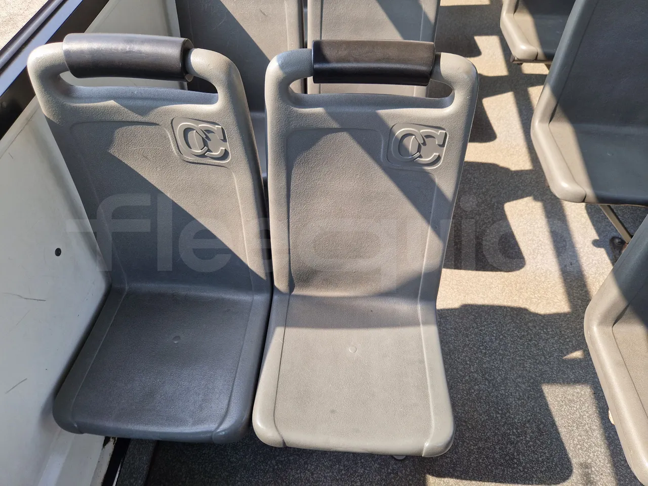 Iveco Cacciamali 65C15/70-EUR3 -107 Kw - 7,92 Mt - disabled area photo