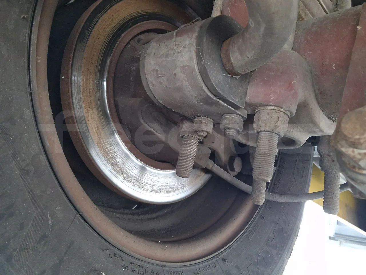 Iveco Cacciamali 65C15/70-EUR3 -107 Kw - 7,92 Mt - axle 2 discs right