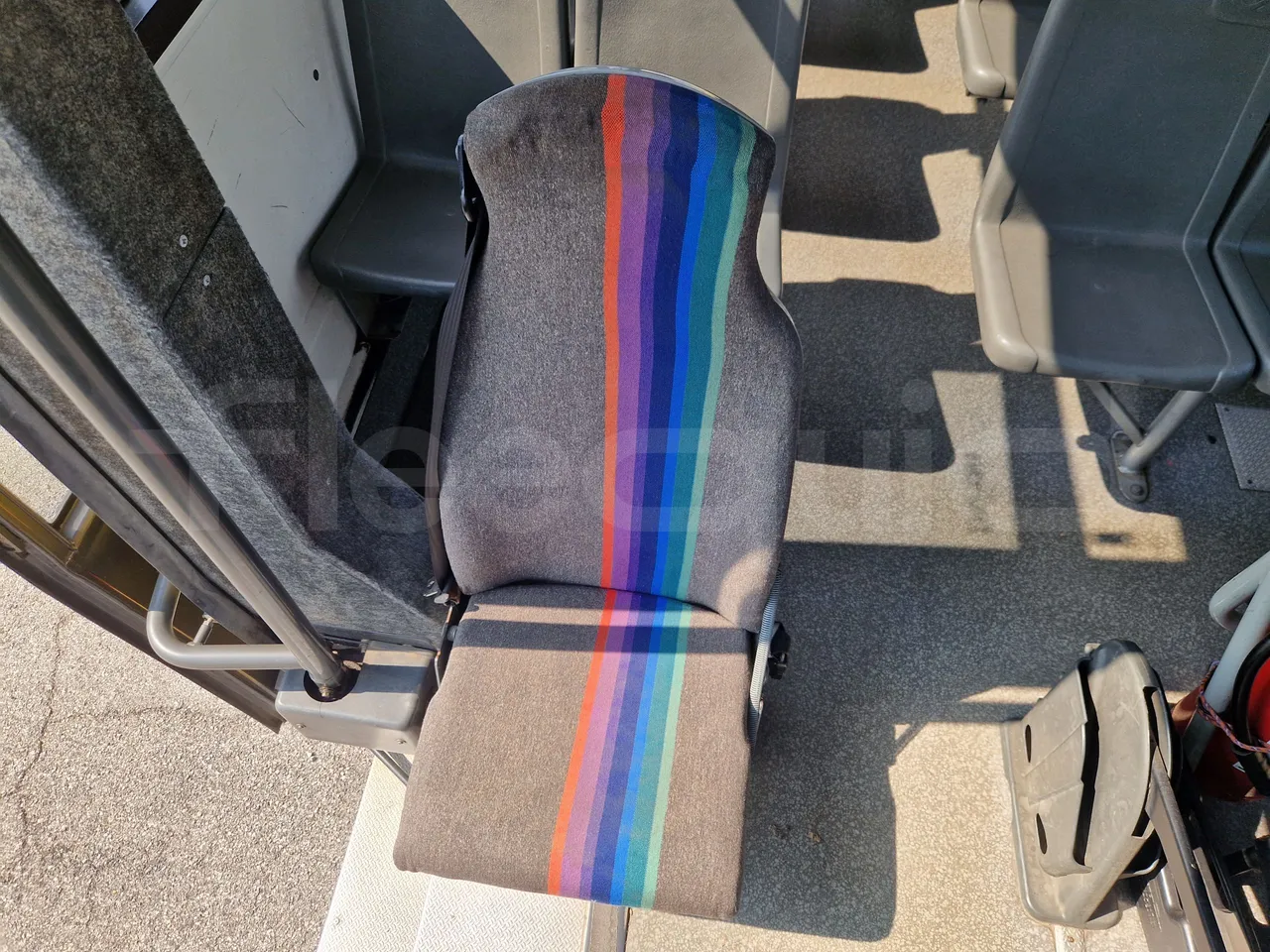 Iveco Cacciamali 65C15/70-EUR3 -107 Kw - 7,92 Mt - hostess seat photo
