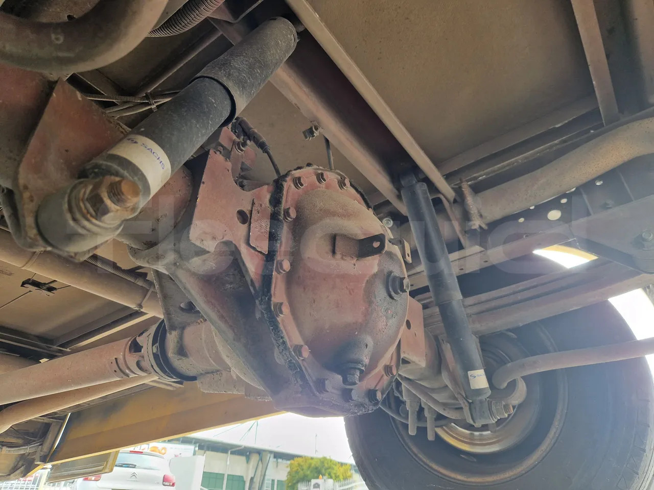 Iveco Cacciamali 65C15/70-EUR3 -107 Kw - 7,92 Mt - axle 3 right side