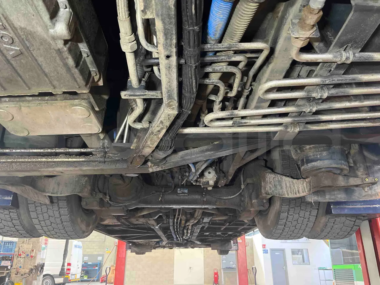 Solaris Urbino 12 - Euro6 - 240kW - 12mt - central axle (18m)