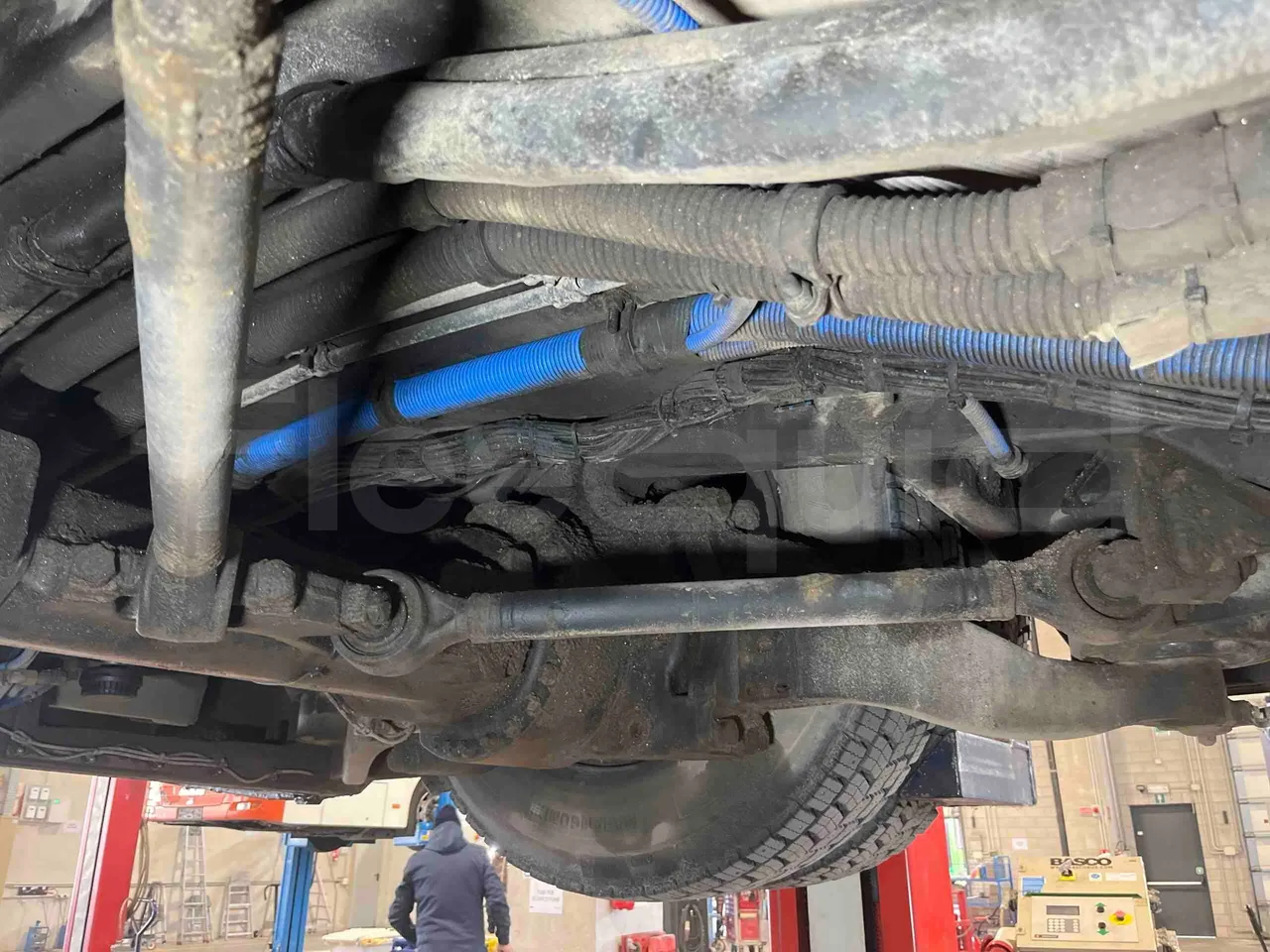 Solaris Urbino 12 - Euro6 - 240kW - 12mt - axel 3  discs right