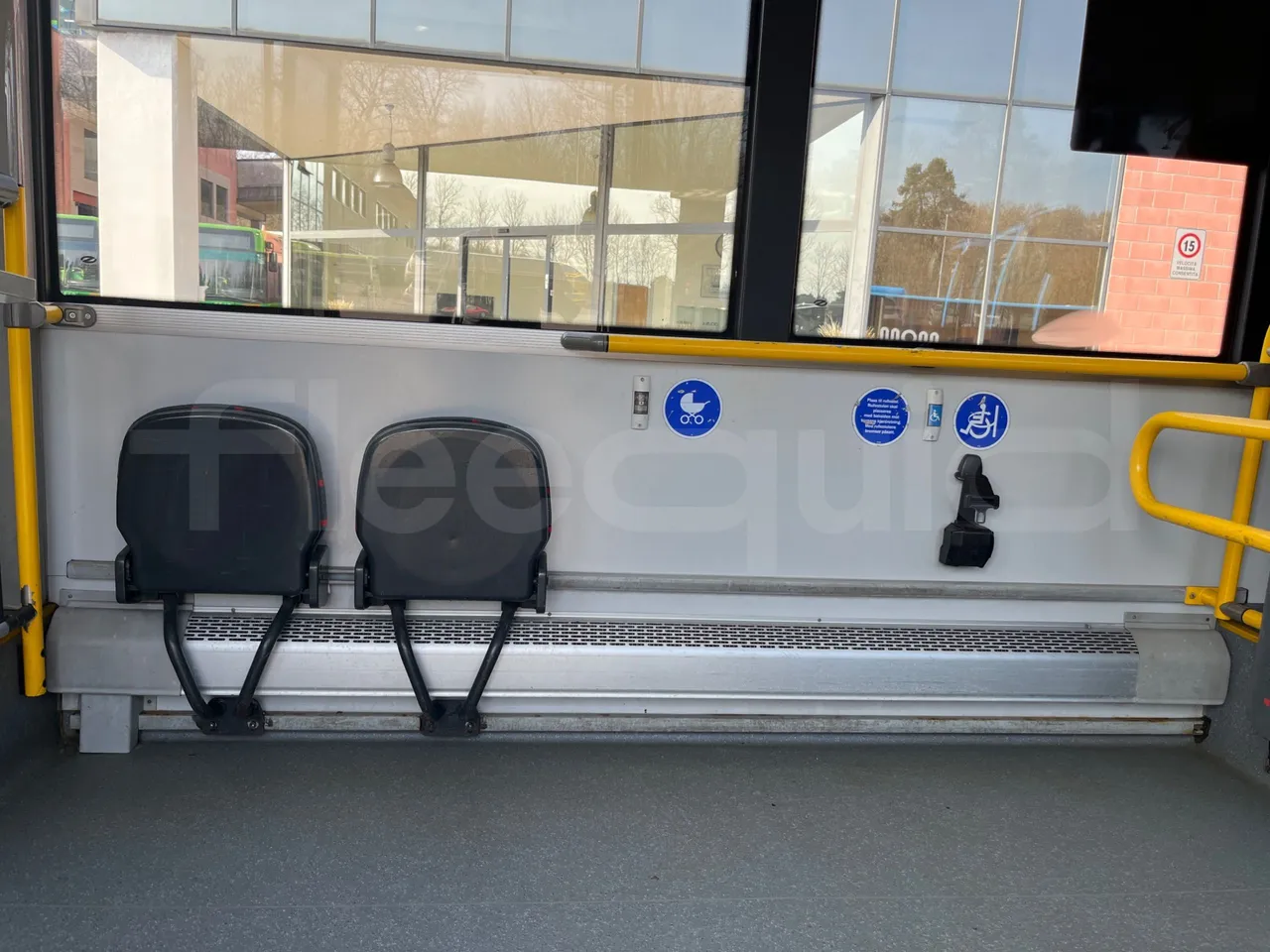 Solaris Urbino 12 - Euro6 - 240kW - 12mt - folding seat photo