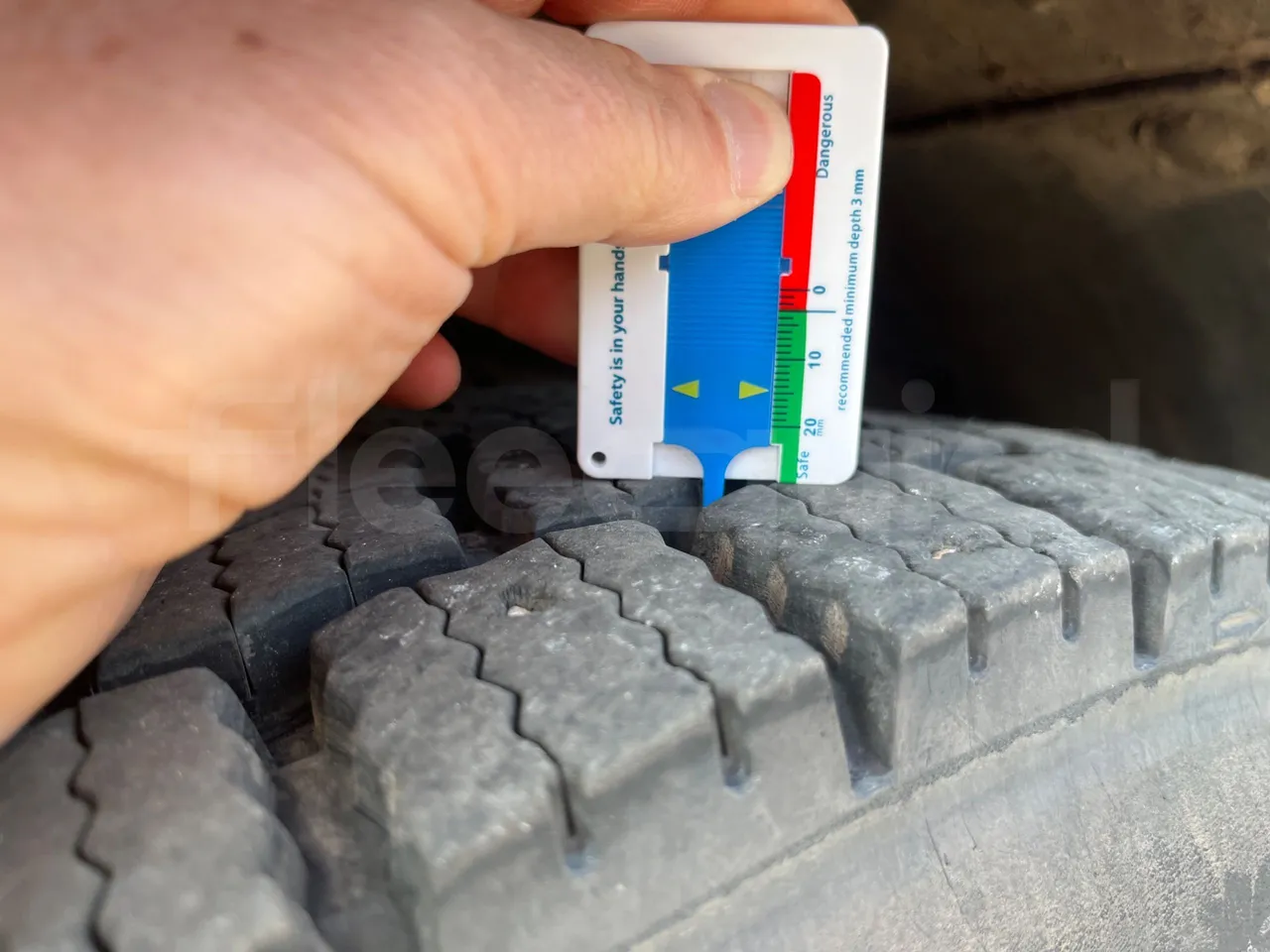 Solaris Urbino 12 - Euro6 - 240kW - 12mt - tread condition front tires left