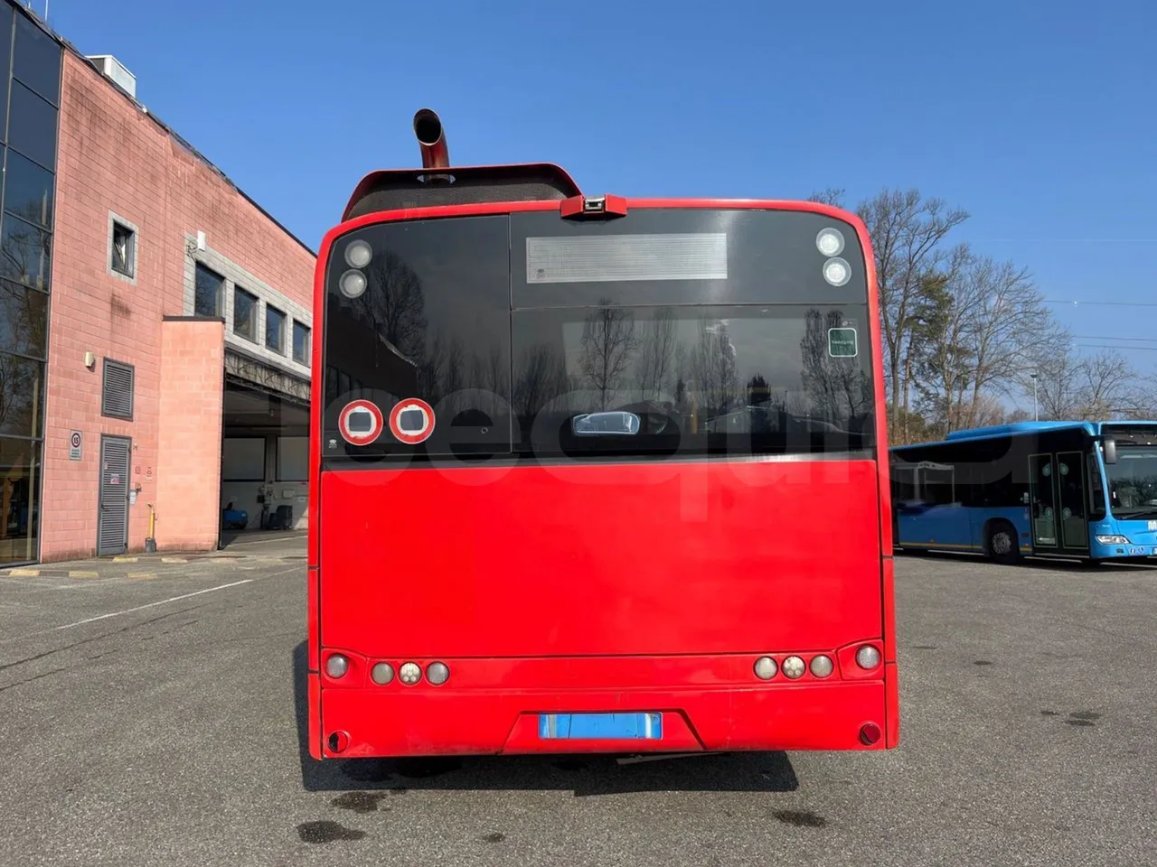 Solaris Urbino 12 - Euro6 - 240kW - 12mt - rear hatch closed