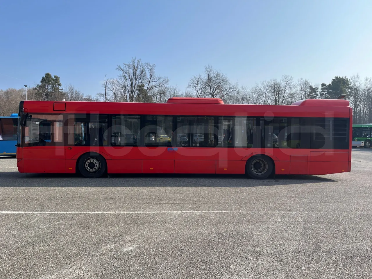 Solaris Urbino 12 - Euro6 - 240kW - 12mt - left side photo