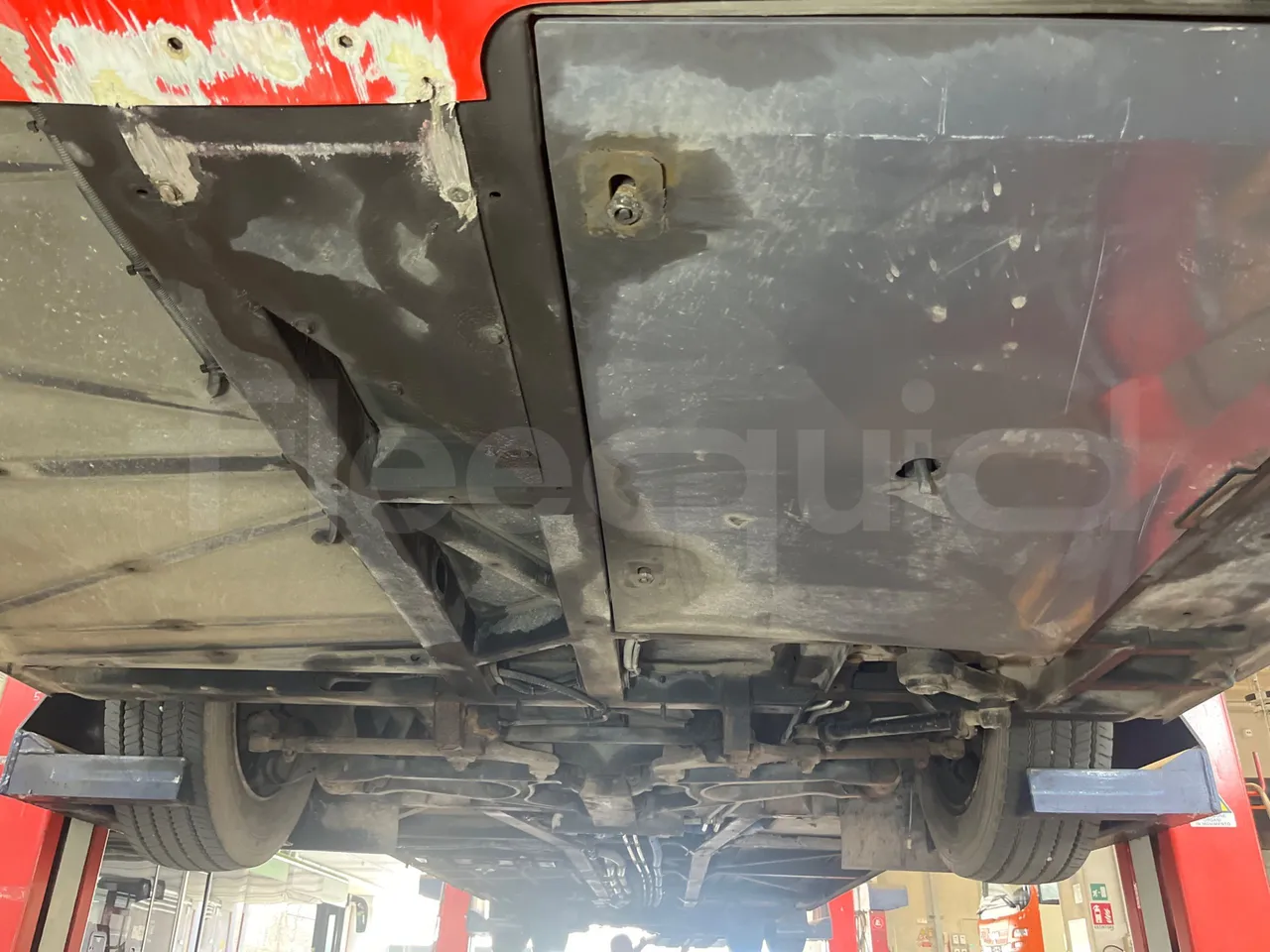 Solaris Urbino 12 - Euro6 - 240kW - 12mt - front undercarriage from front