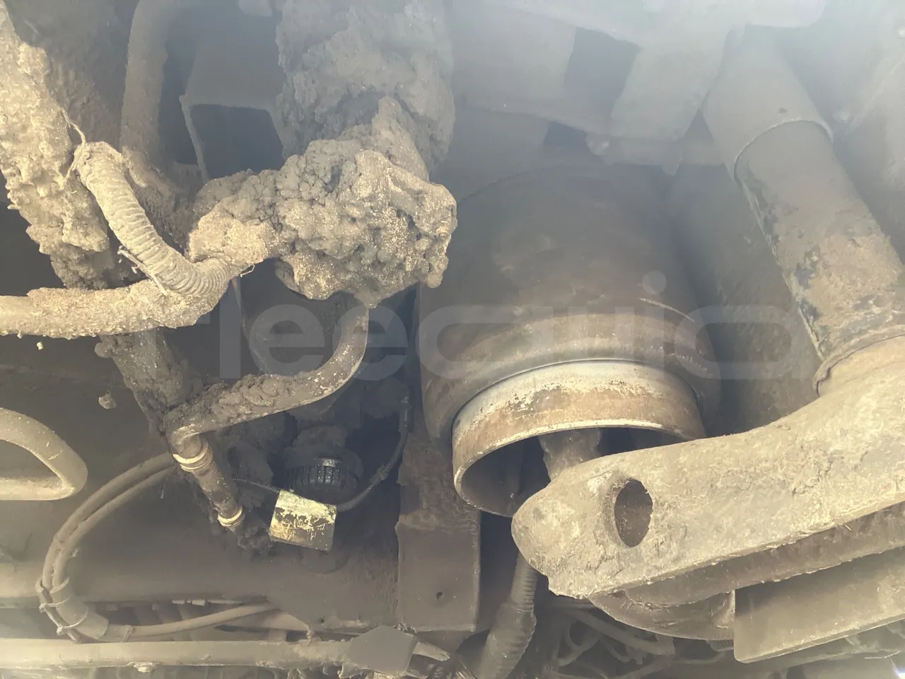 Man Lion's City - axel 3 caliper brakes right
