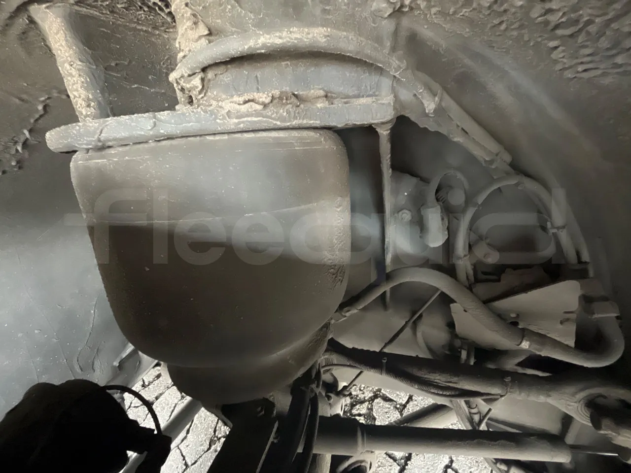 Man Lion's City - front brake calipers right
