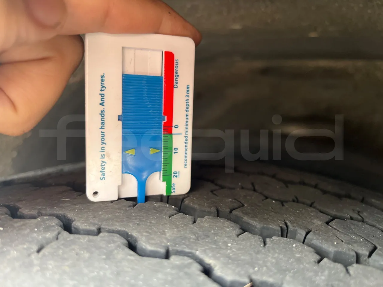 Man Lion's City - front left tire measurements