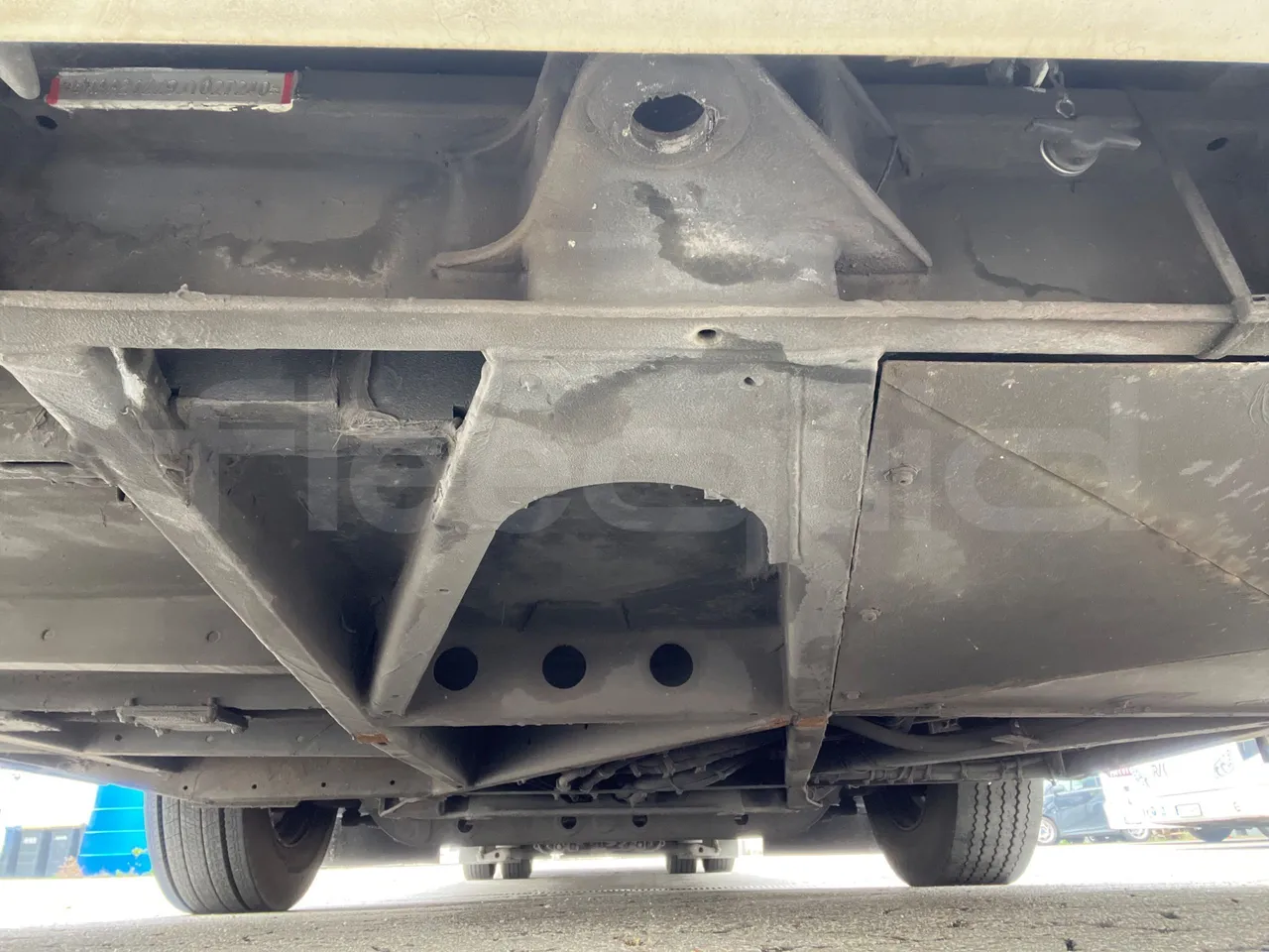 Man Lion's City - front axle central