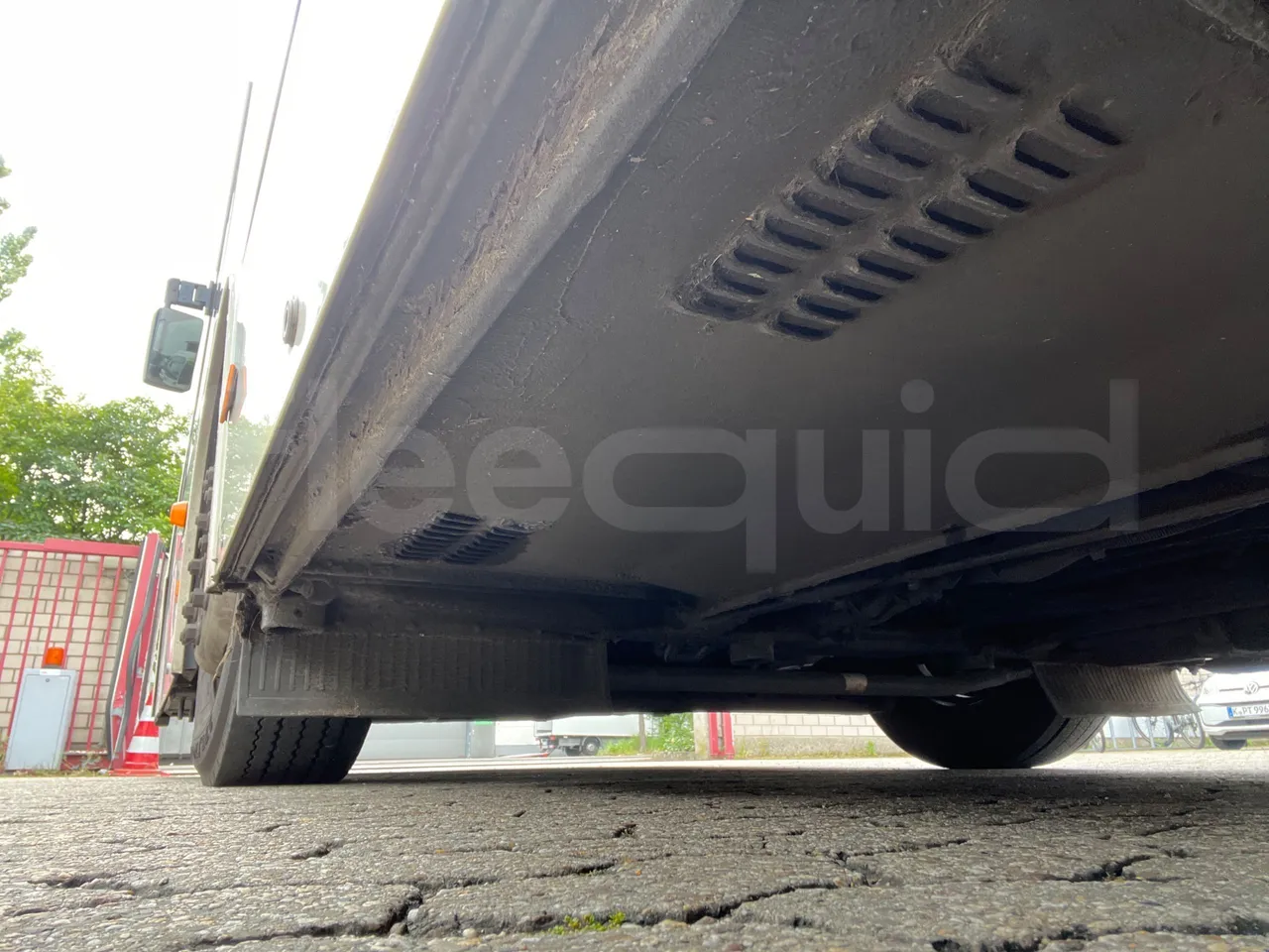 Man Lion's City - central undercarriage photo