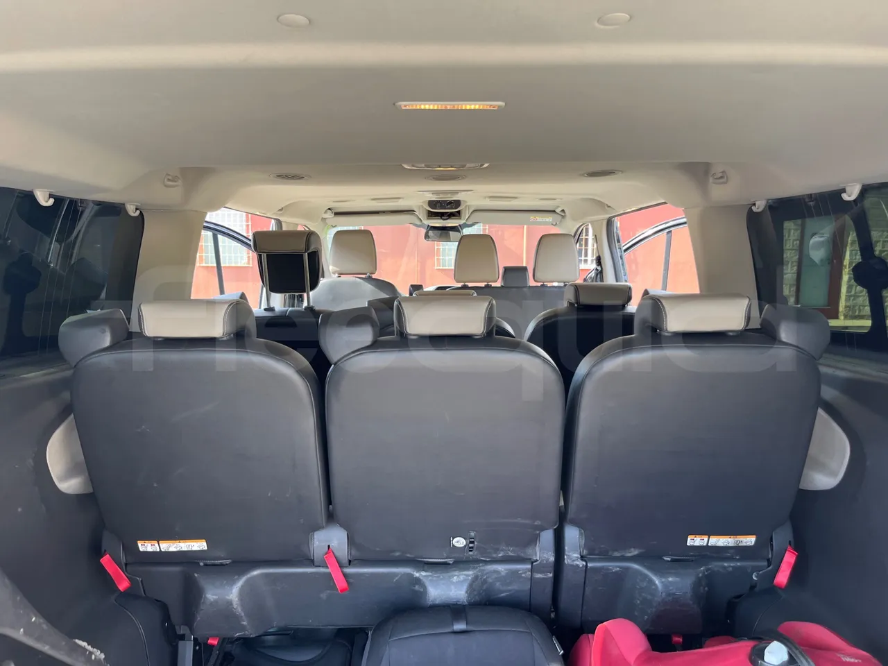 Ford Tourneo Custom YNFA1DBX - EUR6 - 125kW - 5.34m - forward view all seats last row height
