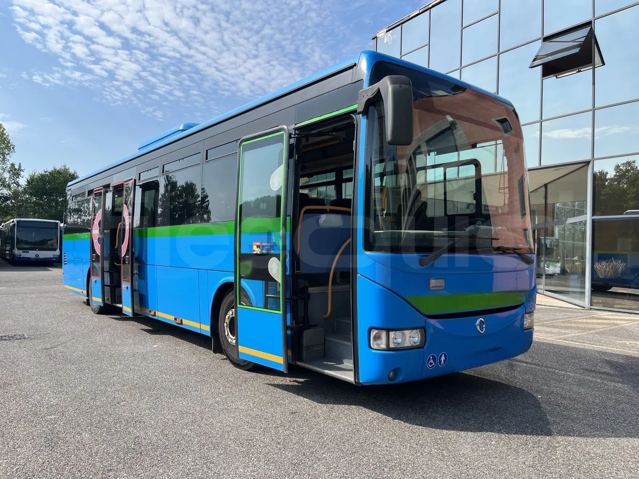 Iveco Crossway - 3/4 Front Right Side Doors Open