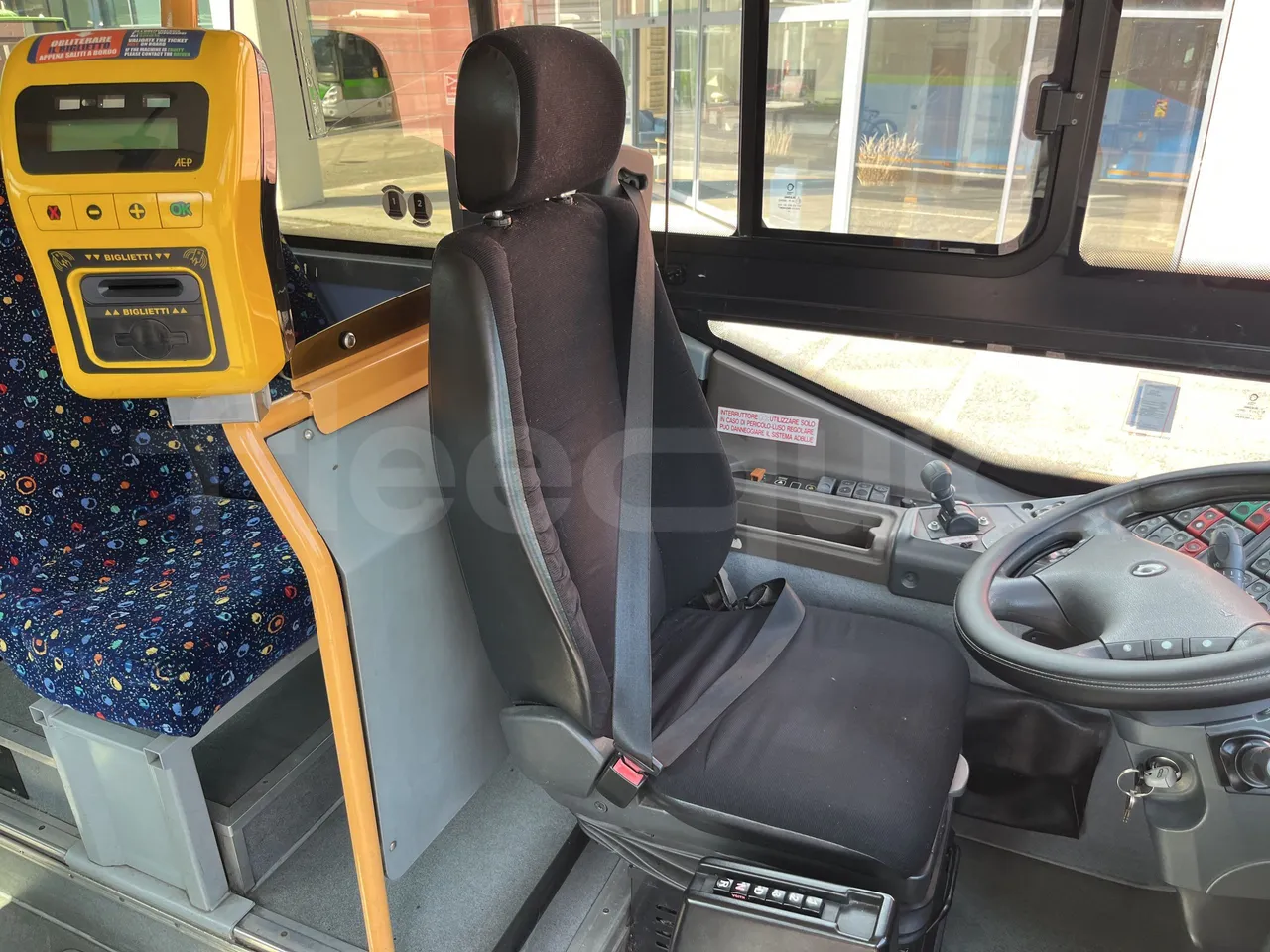 Iveco Crossway - Driver's Seat