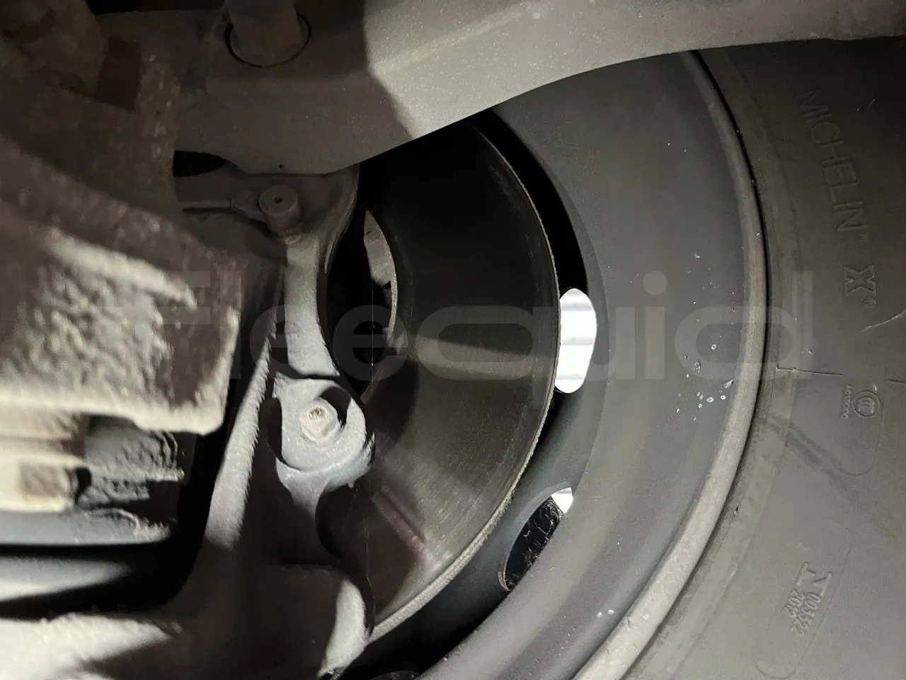 Iveco Crossway - First Axle Discs Right Side