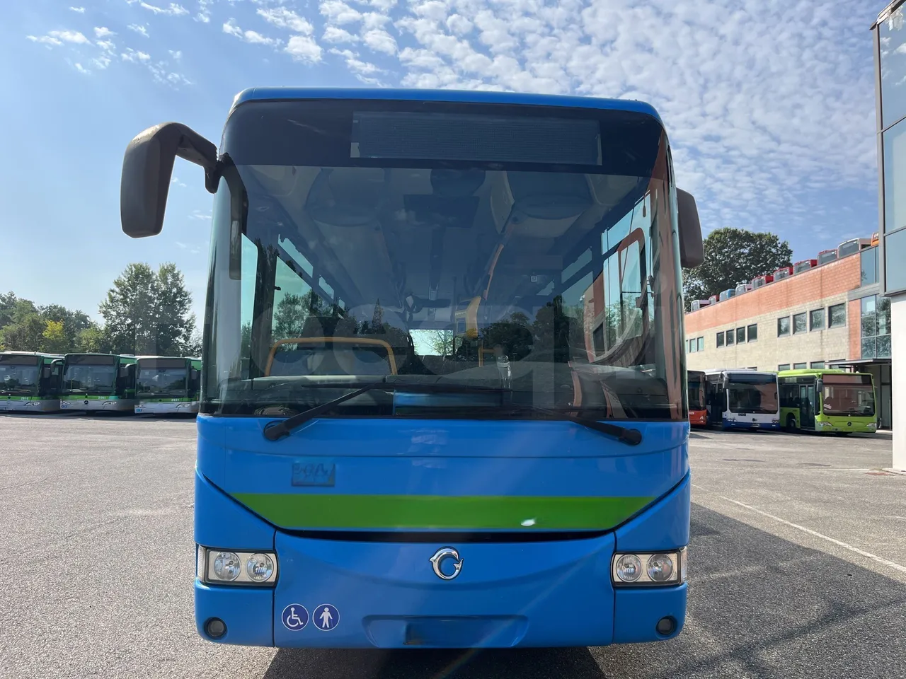 Iveco Crossway - Front