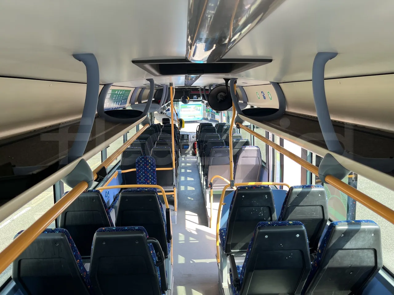 Iveco Crossway - Overhead Compartments