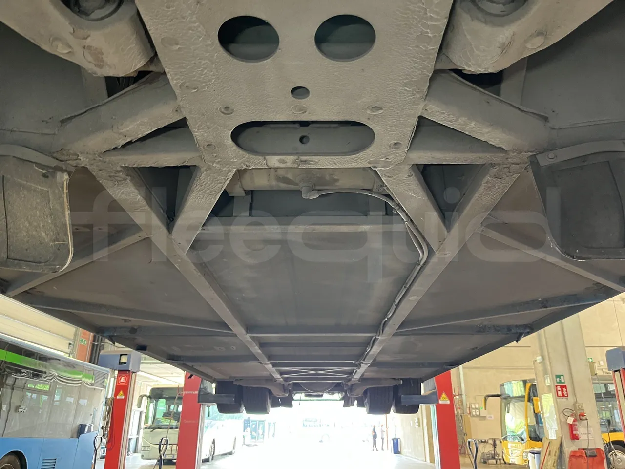 Iveco Crossway - Central Undercarriage