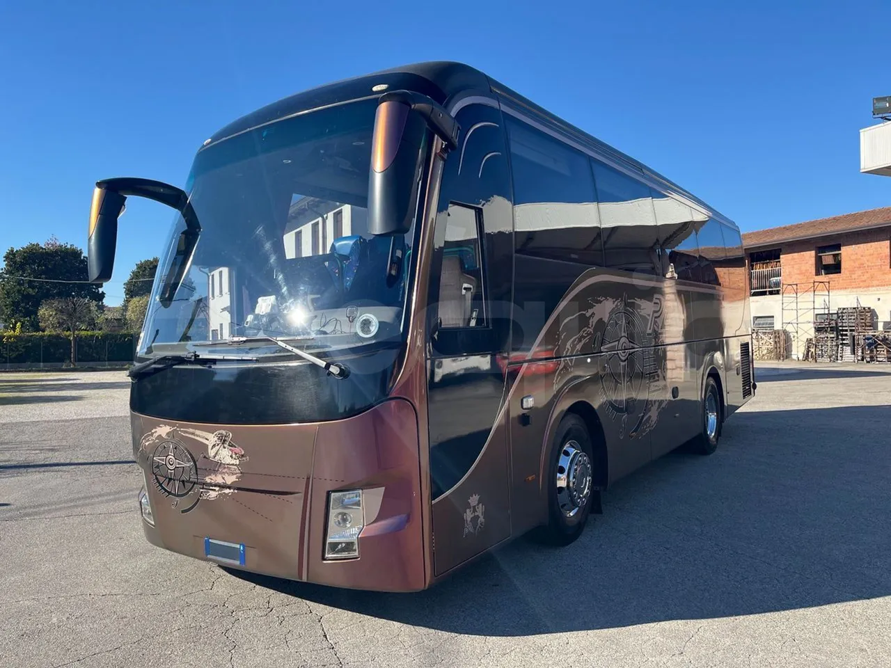 Barbi Maestro HD - Euro5 - 224kW - 10.20mt - 3/4 front left