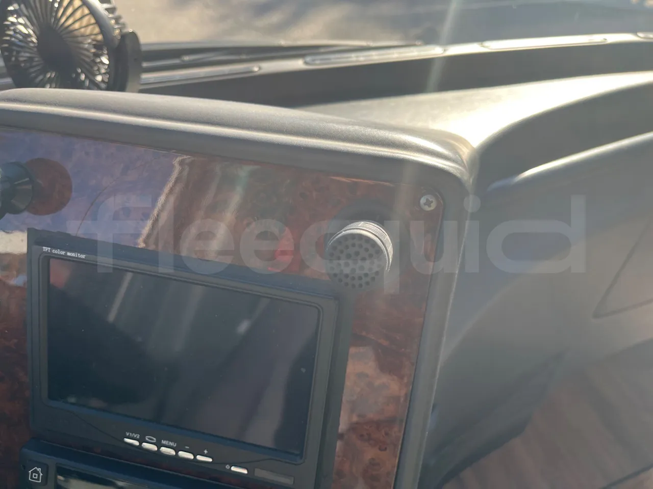 Barbi Maestro HD - Euro5 - 224kW - 10.20mt - hostes microphone accessories photo