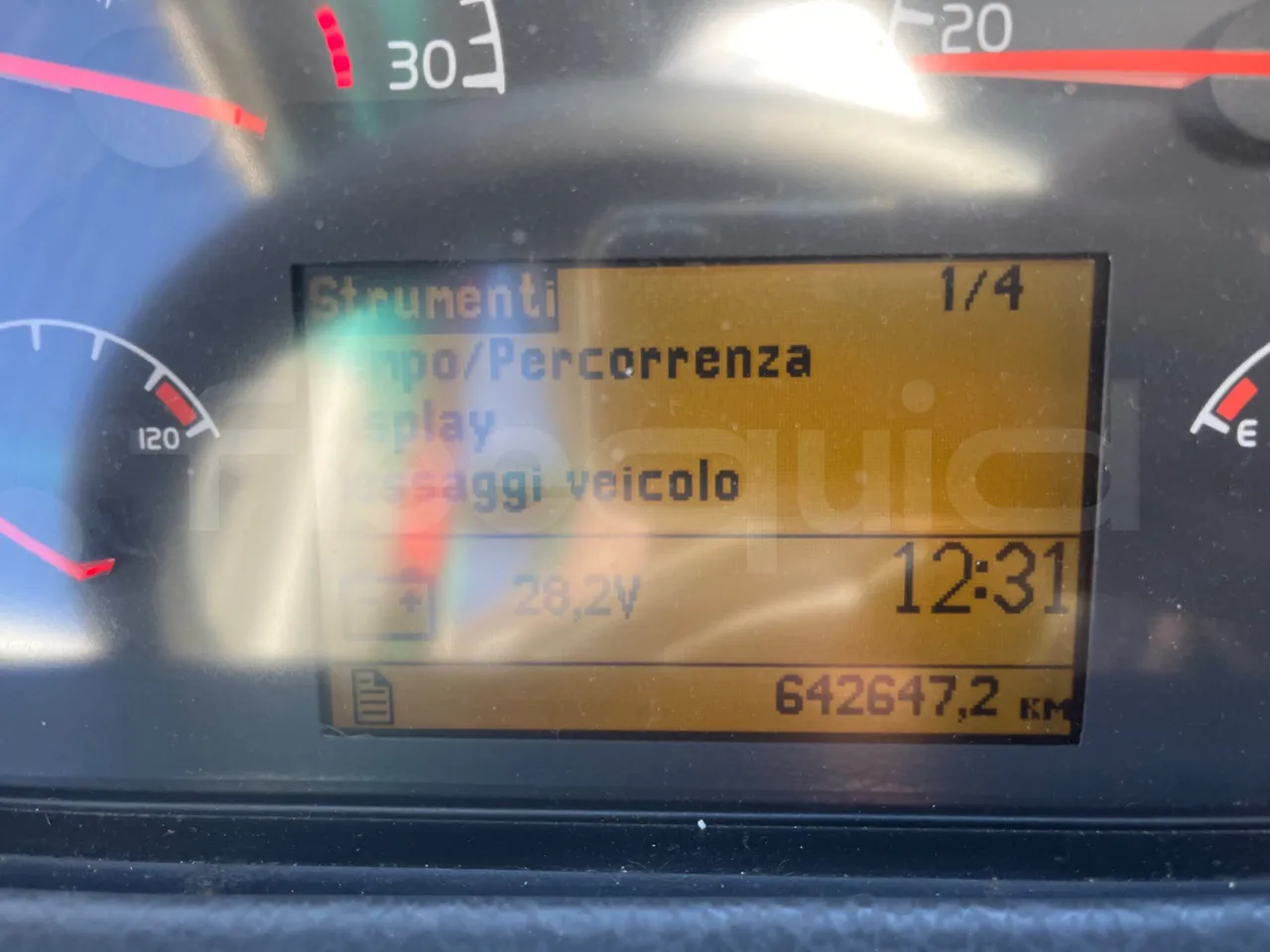 Barbi Maestro HD - Euro5 - 224kW - 10.20mt - dashboard lights on