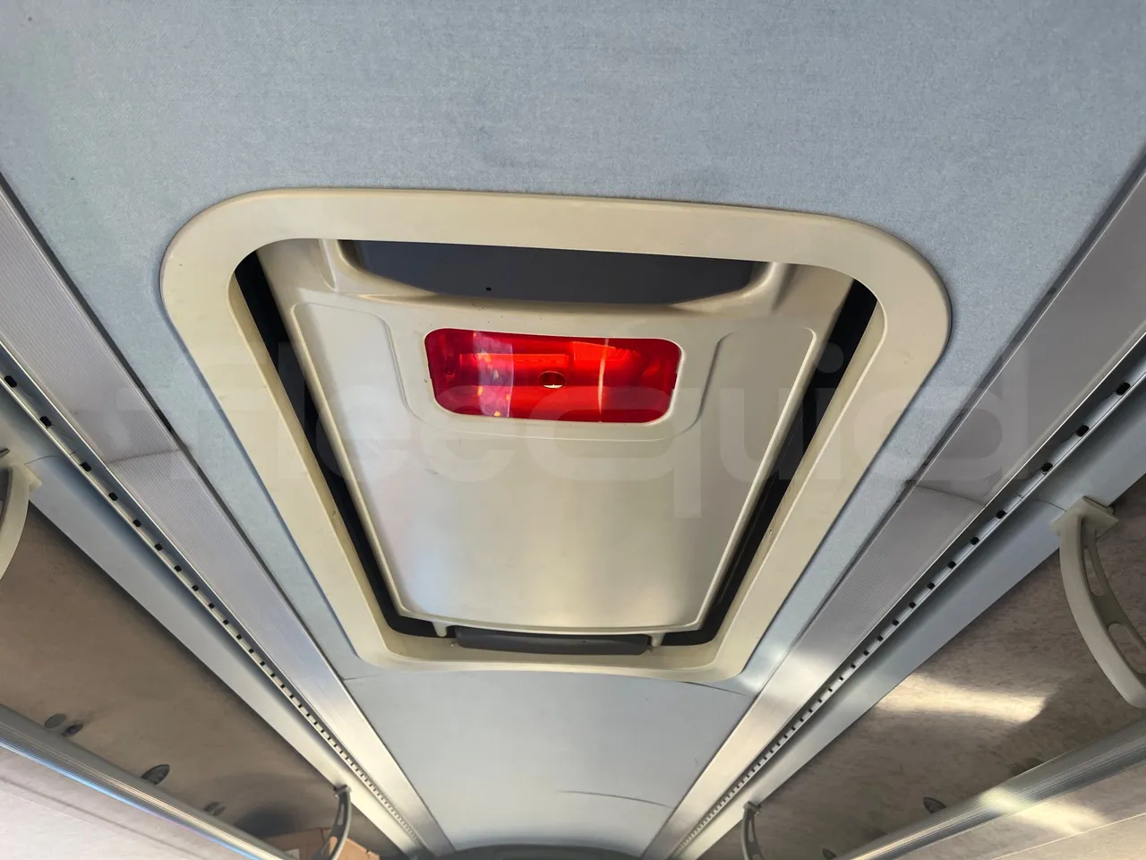 Barbi Maestro HD - Euro5 - 224kW - 10.20mt - roof hatch 1