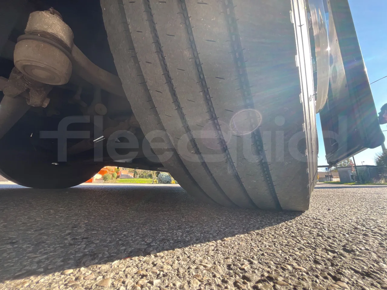 Barbi Maestro HD - Euro5 - 224kW - 10.20mt - tread condition front tires right