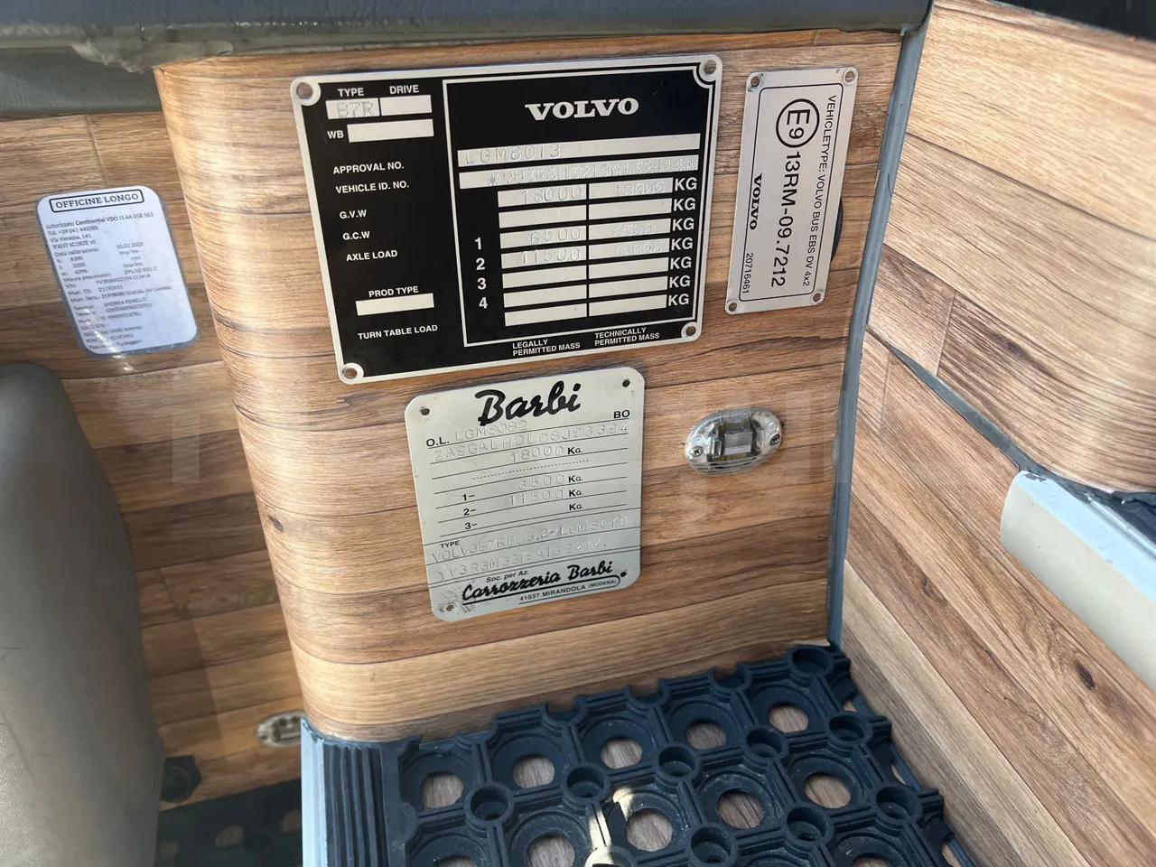 Barbi Maestro HD - Euro5 - 224kW - 10.20mt - vehicle plate photo