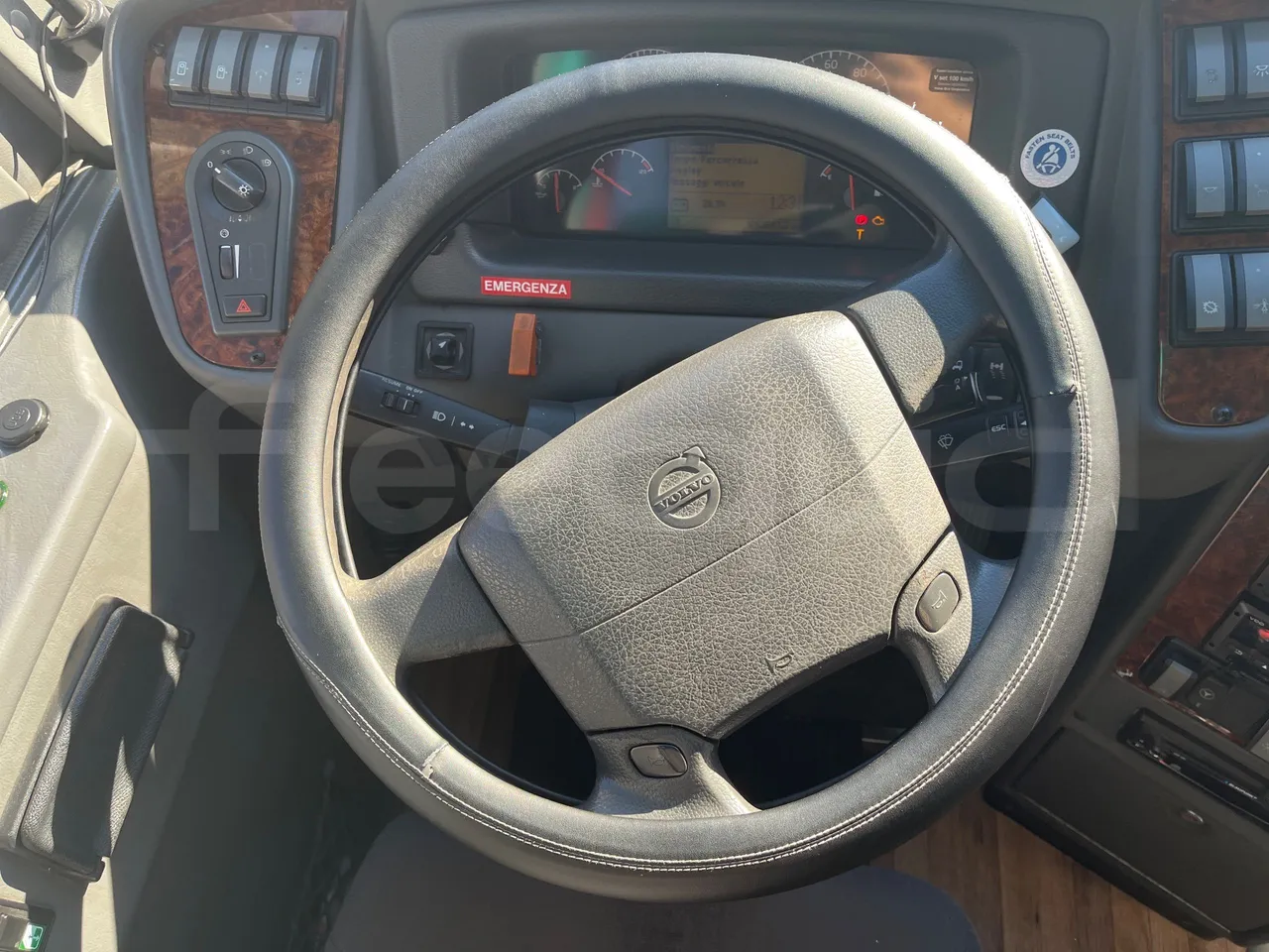 Barbi Maestro HD - Euro5 - 224kW - 10.20mt - steering wheel photo