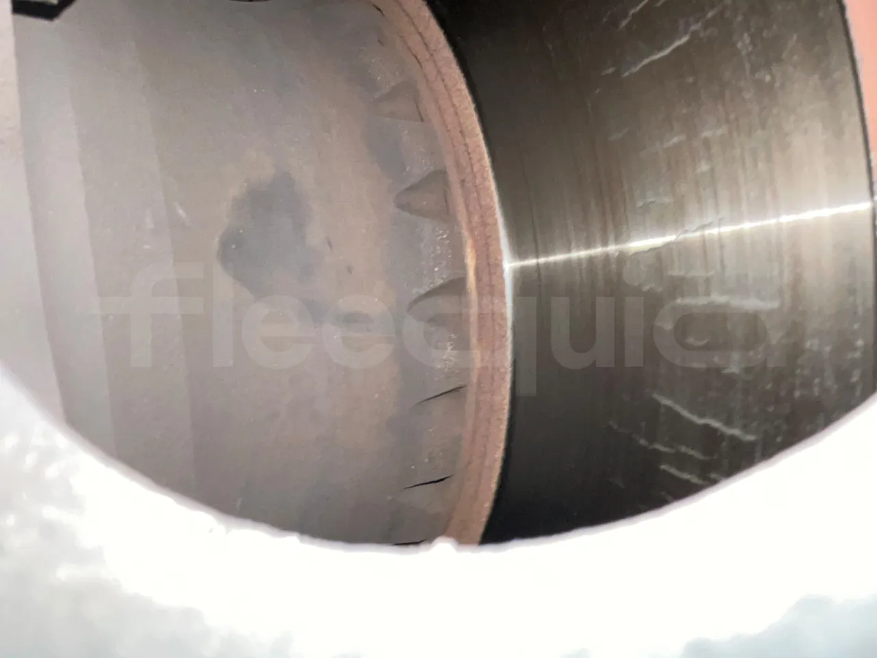 Volvo B12B 4X2 DH12E420 - Euro 4 - 309 kW - 12.200 mt - front discs right