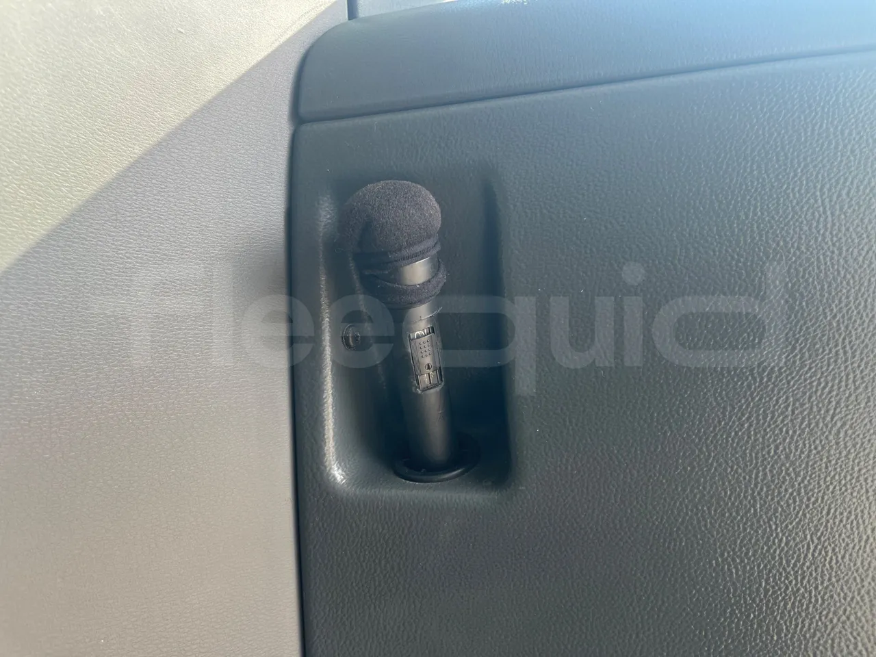 Setra S431 DT-E3/ Euro 3 - 370 Kw - 13.890 Mt - hostes microphone accessories photo