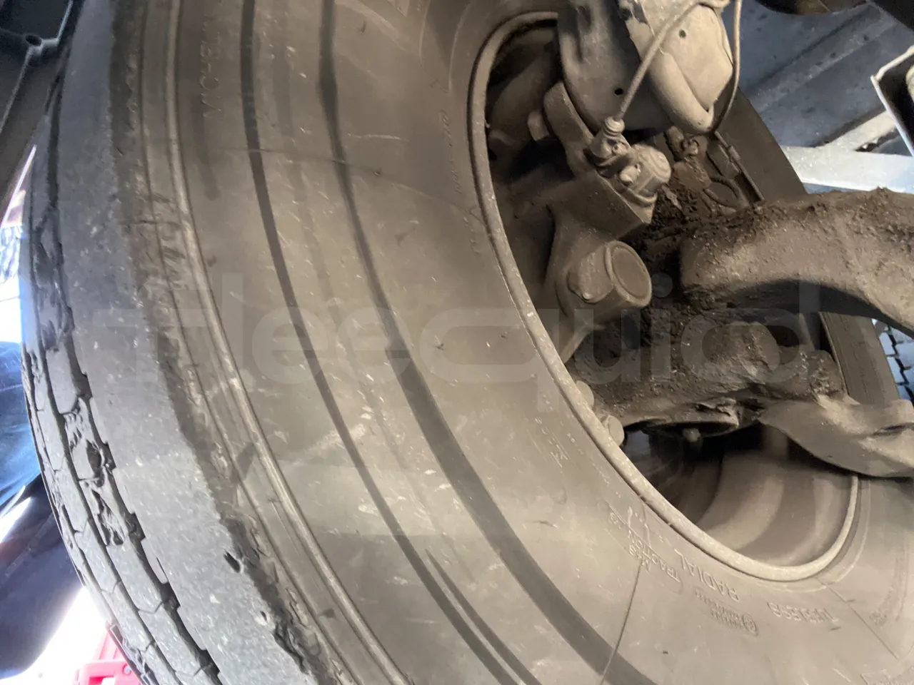 Setra S431 DT-E3/ Euro 3 - 370 Kw - 13.890 Mt - axel 3 discs right
