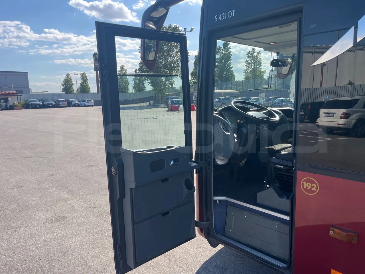 Setra S431 DT-E3/ Euro 3 - 370 Kw - 13.890 Mt - roof hatch 3