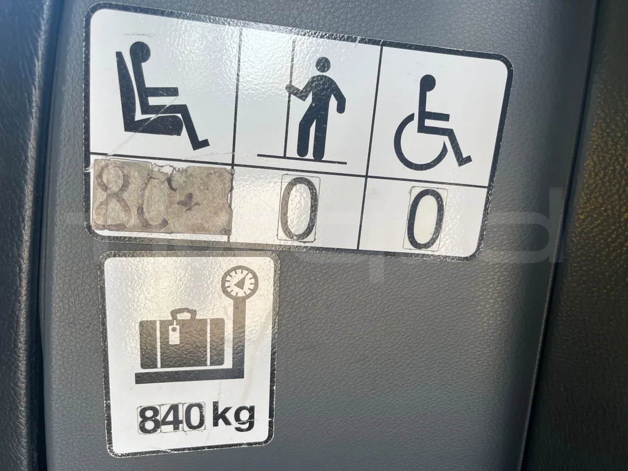 Setra S431 DT-E3/ Euro 3 - 370 Kw - 13.890 Mt - seat plate photo
