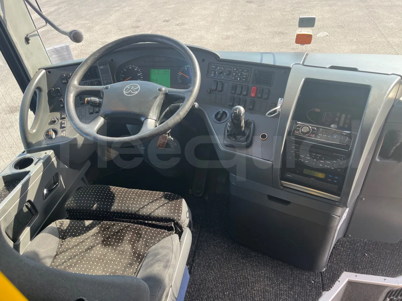 Setra S431 DT-E3/ Euro 3 - 370 Kw - 13.890 Mt - steering wheel photo