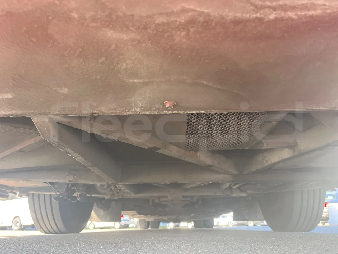 Setra S431 DT-E3/ Euro 3 - 370 Kw - 13.890 Mt - front undercarriage from front